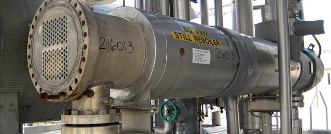 Used industrial boilers deliver the steam or hot water needed to power systems across chemical, food, pharma, and energy manufacturing.