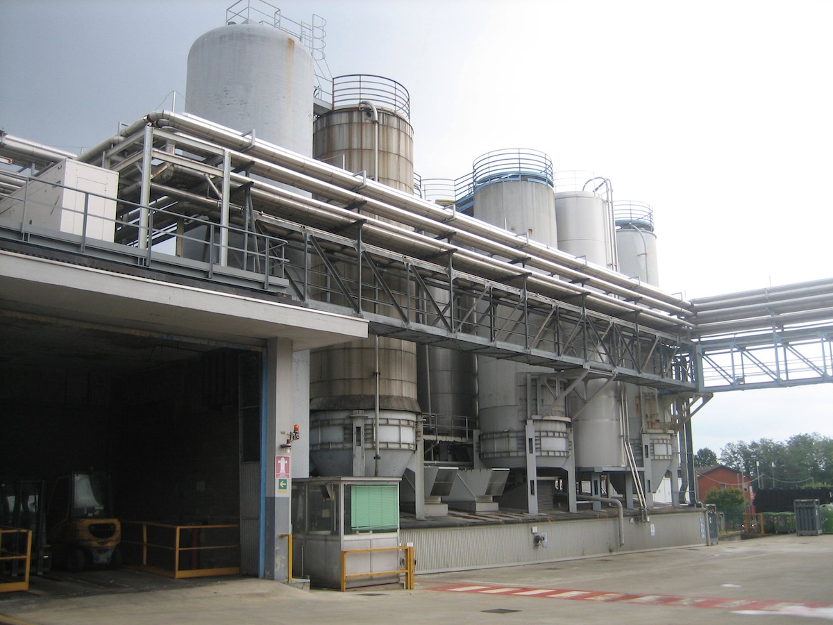 Sell soap manufacturing plant equipment and systems through IPP — trusted worldwide for resale of personal care and household goods facilities.
