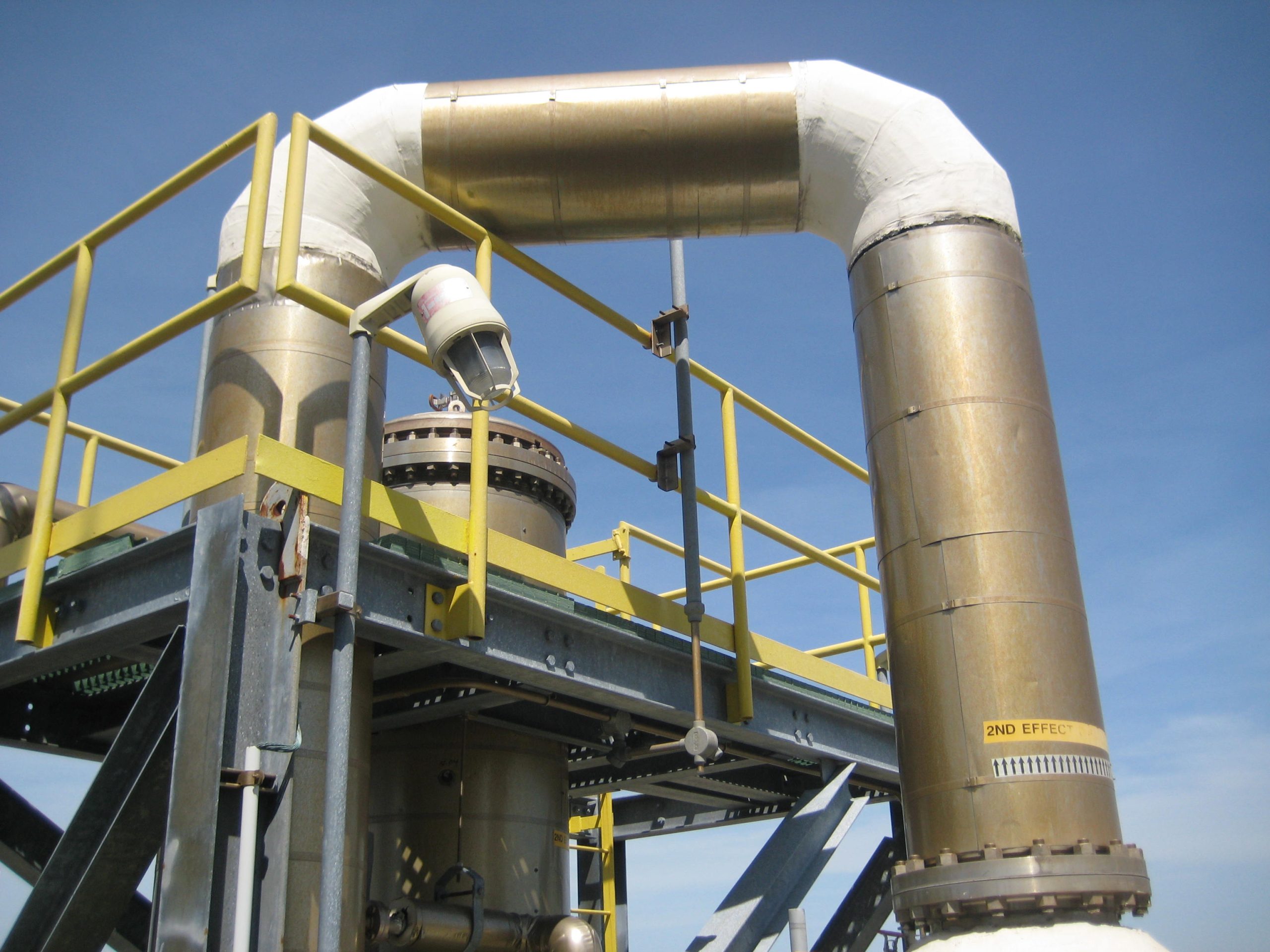 Heat exchangers in stock Used and surplus heat exchangers from IPP for process heating and cooling, including shell-and-tube and other configurations.